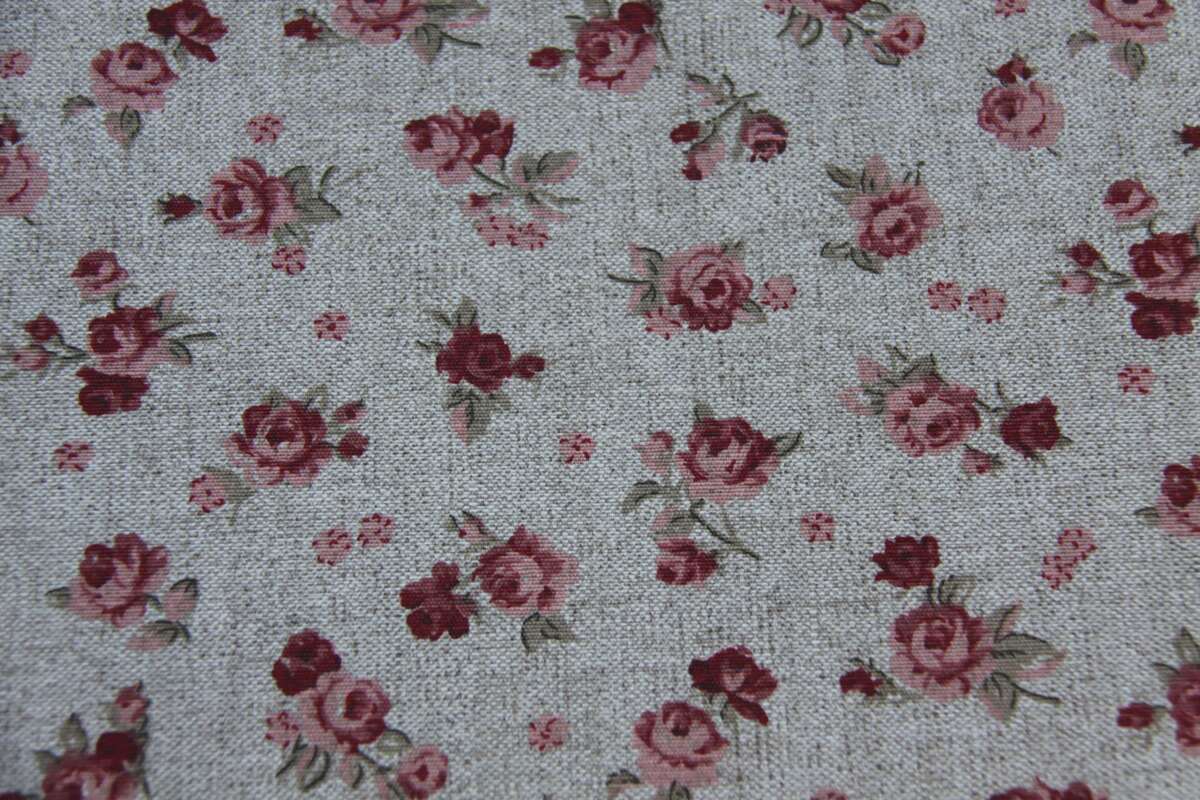 Mantel anti manchas mini flor rosa