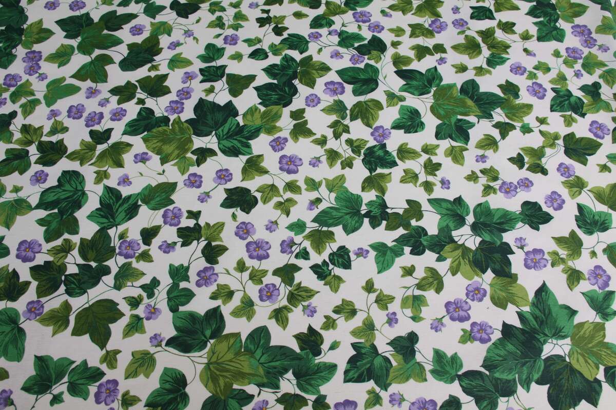 Mantel resinado antimanchas hiedra morada.