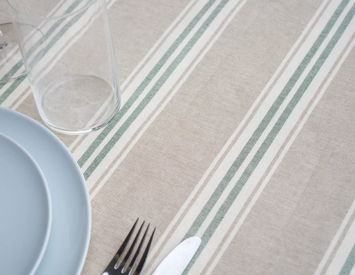 Mantel Antimanchas Lino a Rayas Verdes Modelo Toscana