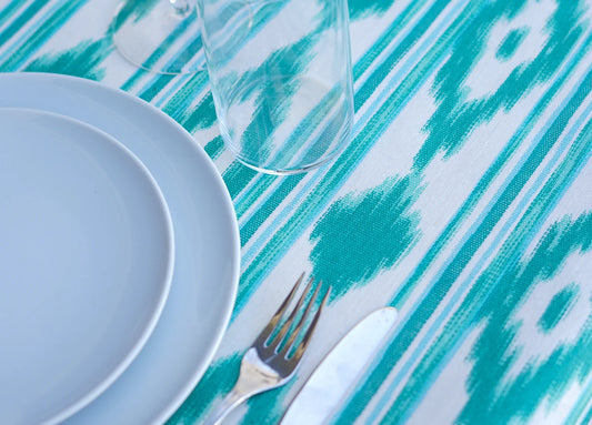 Mantel Antimanchas Estampado Ikat Verde Turquesa y Blanco