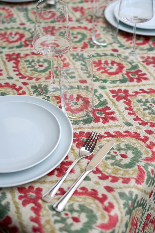 Mantel Resinado de Diseño Ikat Tradicional Rojo y Salvia