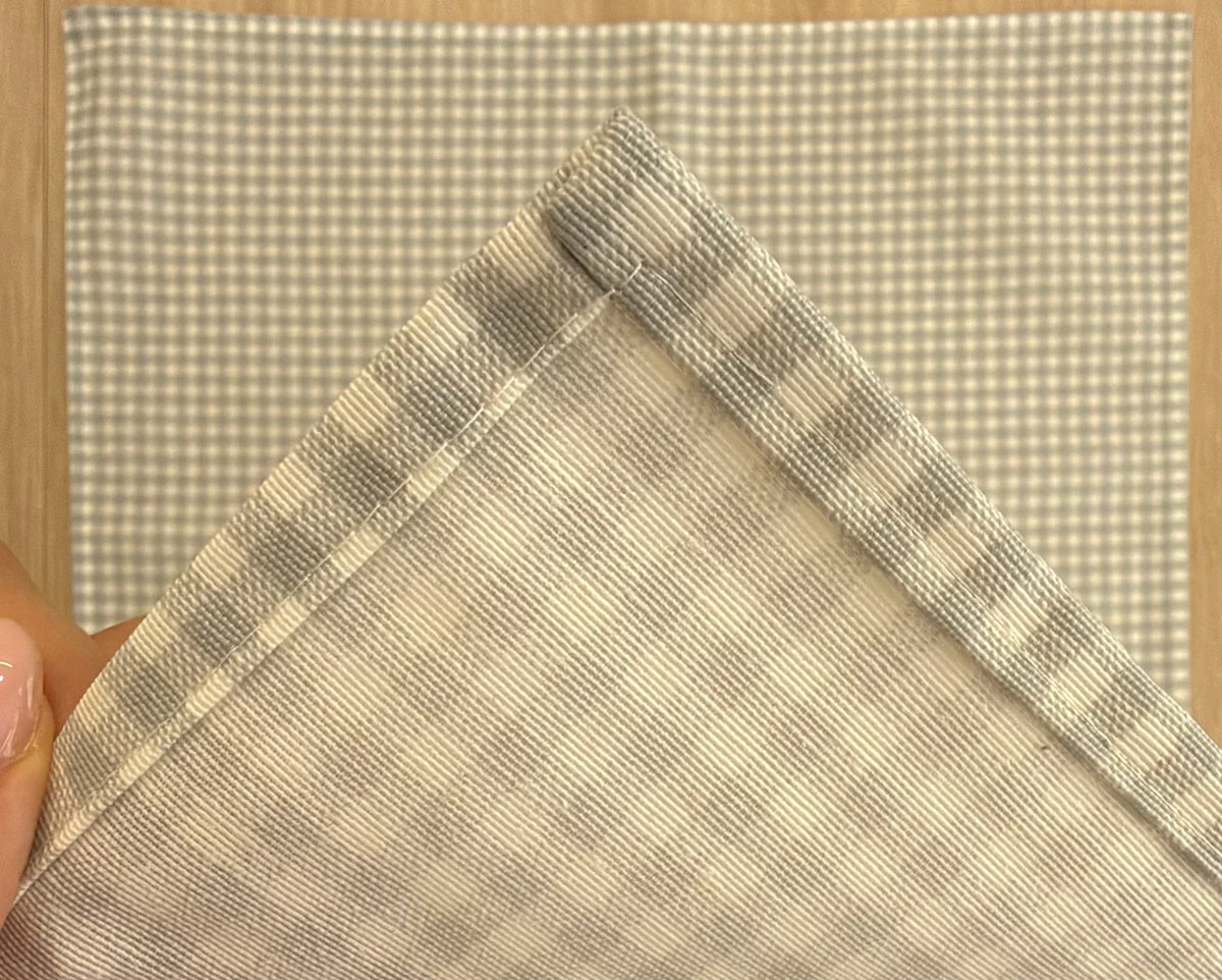 Mantel Individual Resinado Vichy Pequeño